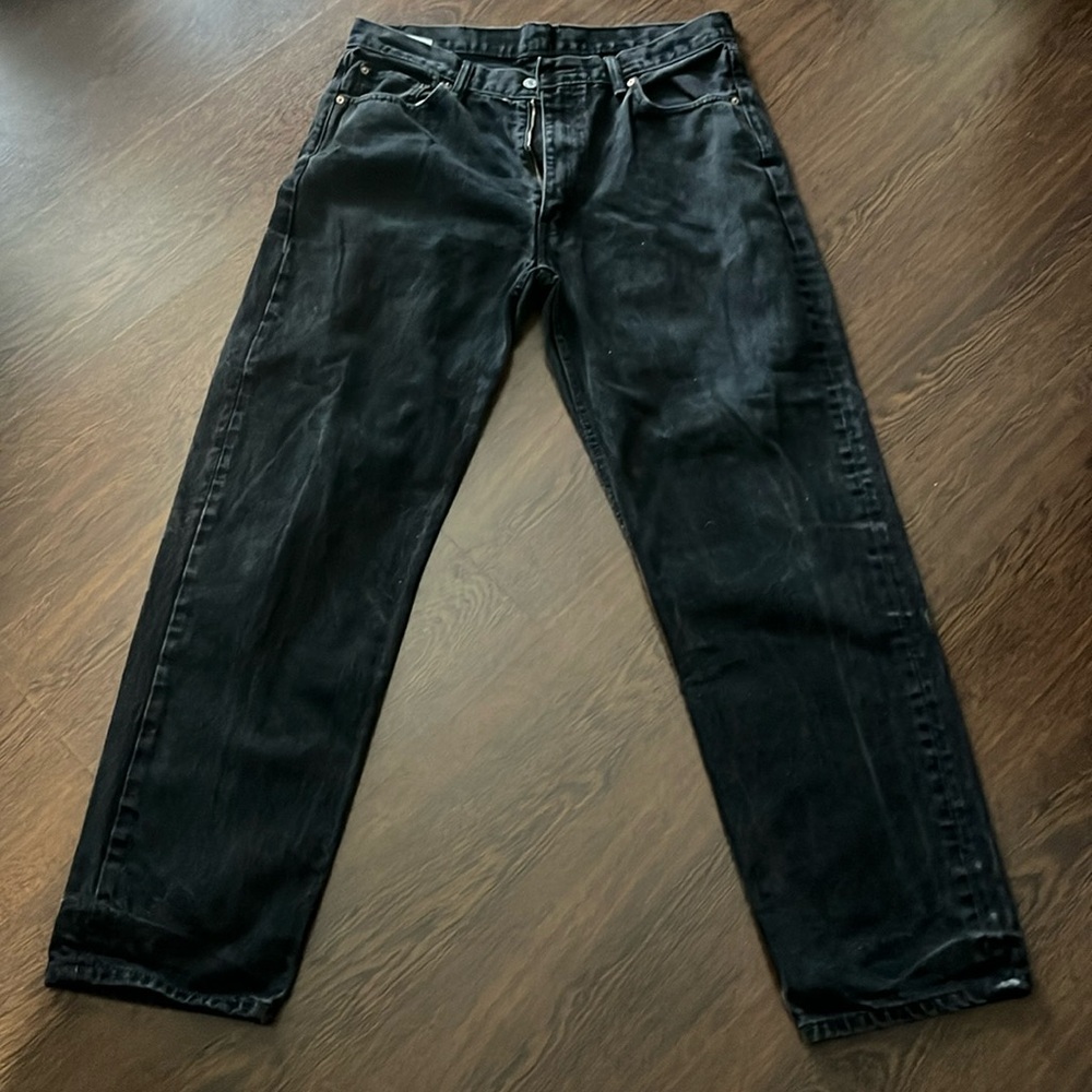 Men’s Levi’s black jeans